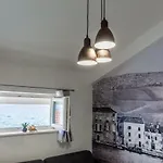 Mb * Kaštela