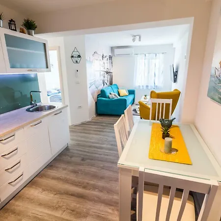 Apartment Mb