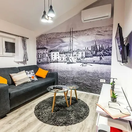 Apartamento Mb Kaštela