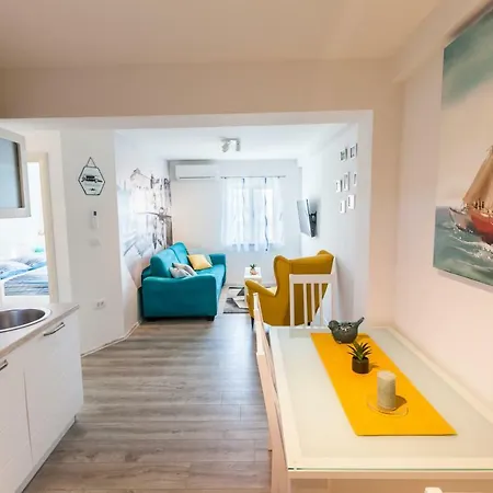 Mb Apartamento Kaštela